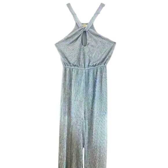 NWOT Womens Silver Metallic Jumpsuit with Keyhole Front and Cross Back Design - Picture 3 of 10